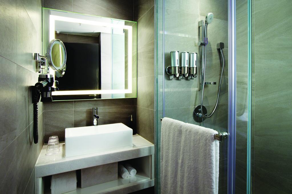 Mira Cube Hotel Tsim Sha Tsui  Habitación foto